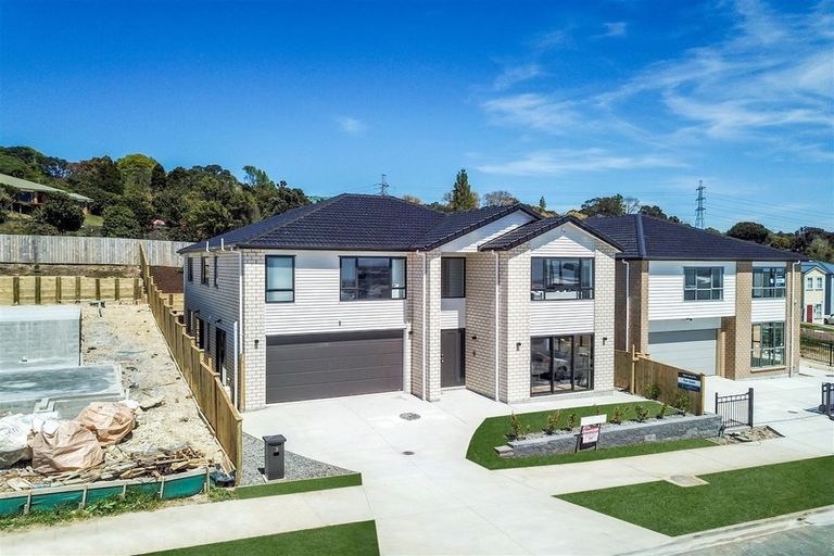 Photo of property in 3 Elevation Street, Flat Bush, Auckland, 2019