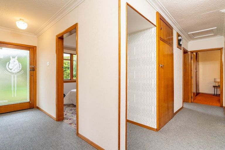Photo of property in 32 Kaikorai Valley Road, Kaikorai, Dunedin, 9010