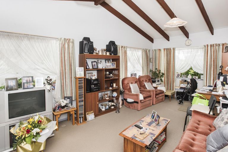 Photo of property in 1 Elsdon Best Street, Riverdale, Gisborne, 4010