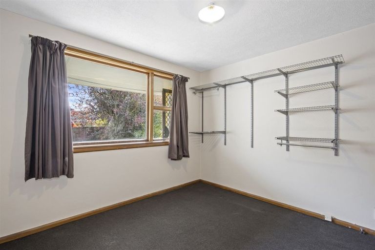 Photo of property in 2/12 Grove Road, Addington, Christchurch, 8024