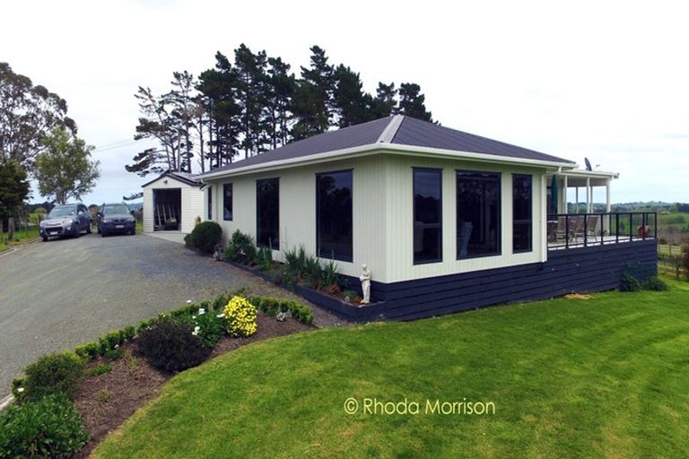 Photo of property in 246 Pahi Road, Pahi, Paparoa, 0571
