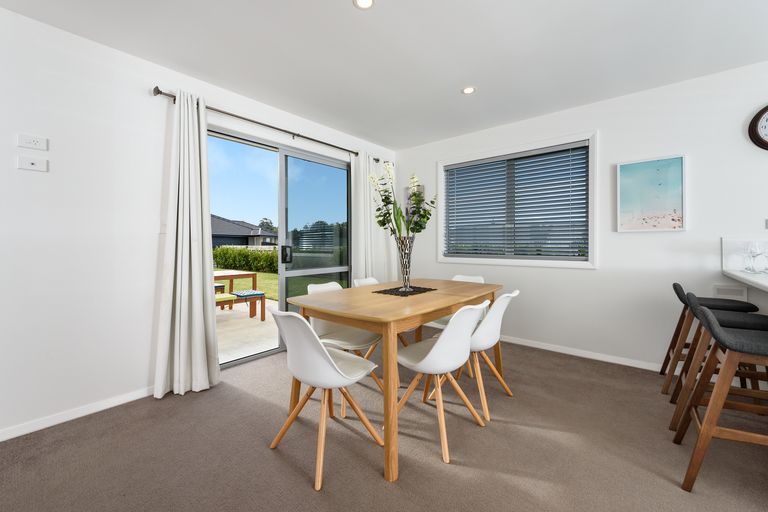 Photo of property in 23 Fairfax Crescent, Pyes Pa, Tauranga, 3112