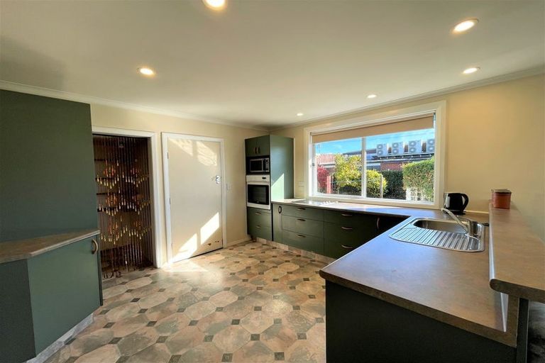 Photo of property in 25 John Street, Balclutha, 9230