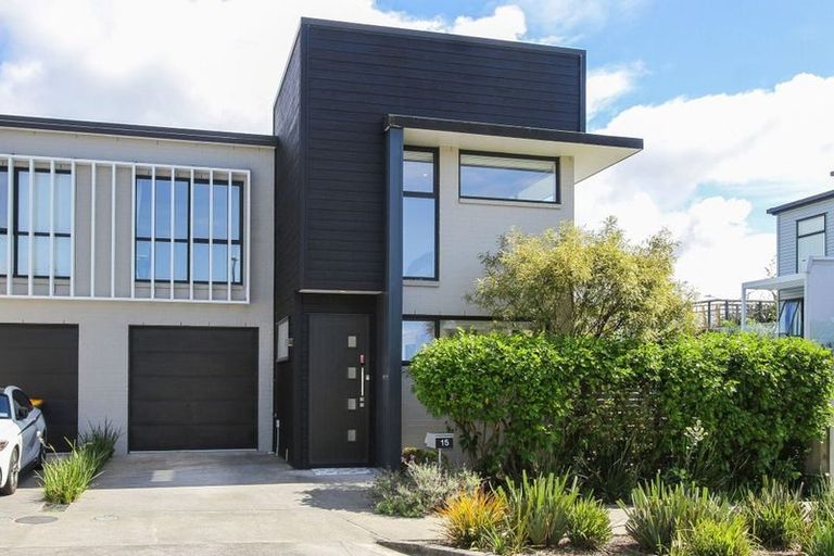 Photo of property in 15 Carder Court, Hobsonville, Auckland, 0618