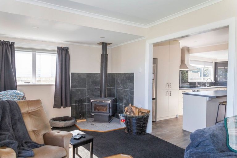 Photo of property in 71 Barraud Street, Dannevirke, 4930