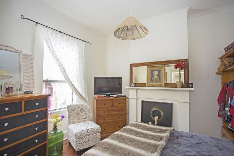 Photo of property in 10a Wharfe Street, South Hill, Oamaru, 9400