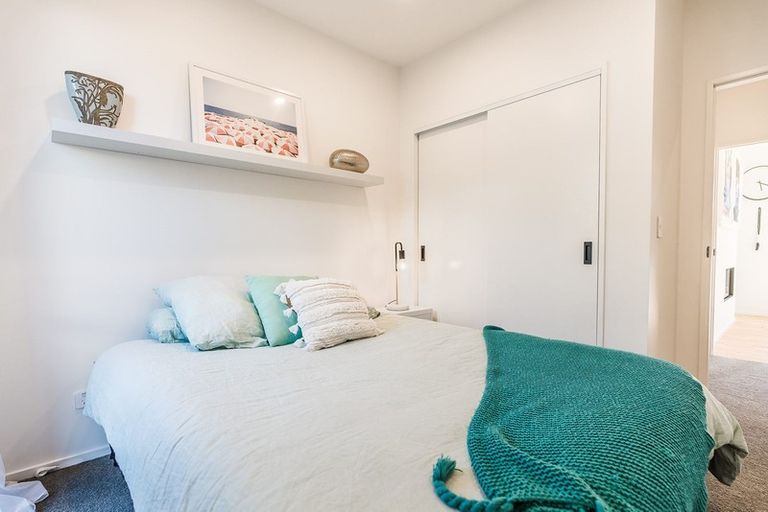 Photo of property in 18 Silver Street, Lower Shotover, Queenstown, 9304