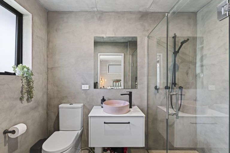 Photo of property in 261a Frankley Road, Ferndale, New Plymouth, 4310