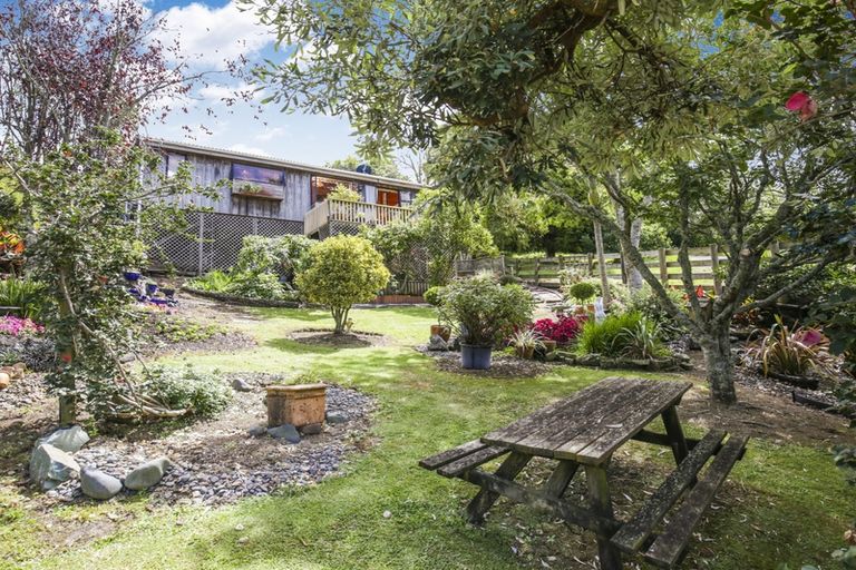 Photo of property in 55 Don Buck Road, Massey, Auckland, 0614