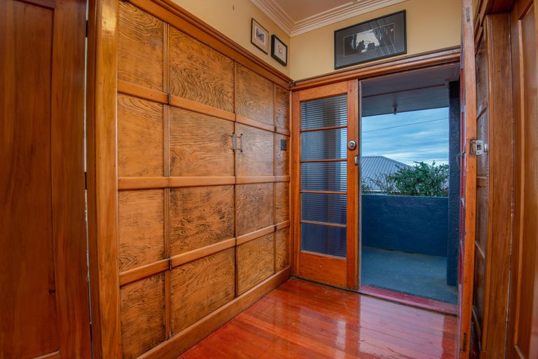 Photo of property in 63 Forfar Street, Clyde Hill, Dunedin, 9011