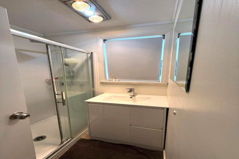 Photo of property in 24c Bates Street, Papakura, 2110