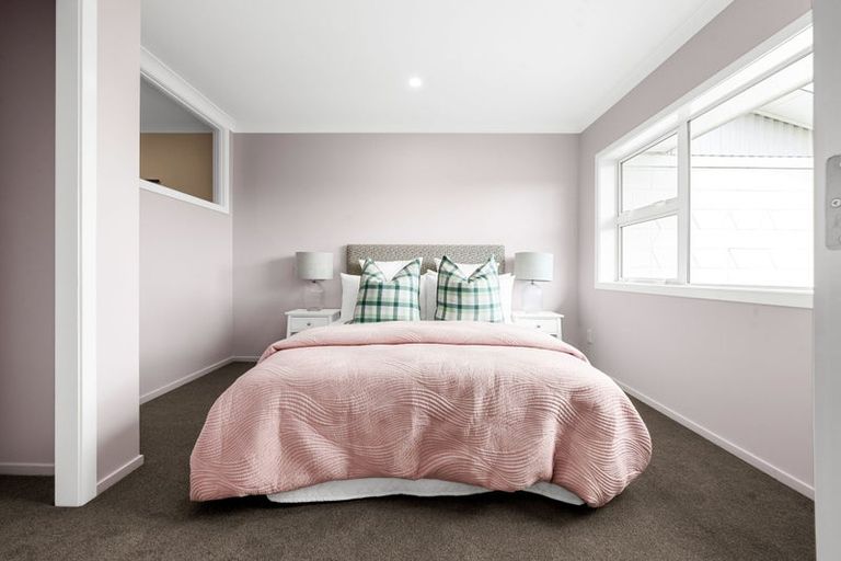 Photo of property in 1 Kingsley Street, St Andrews, Hamilton, 3200