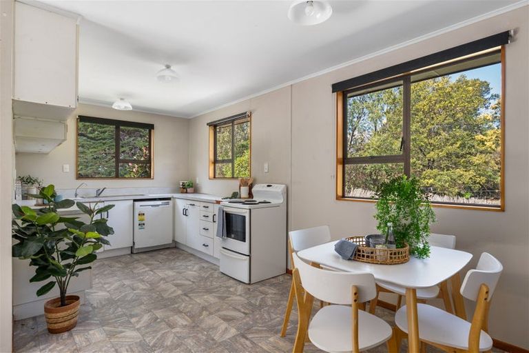 Photo of property in 80 Hawkesbury Road, Hawkesbury, Blenheim, 7272