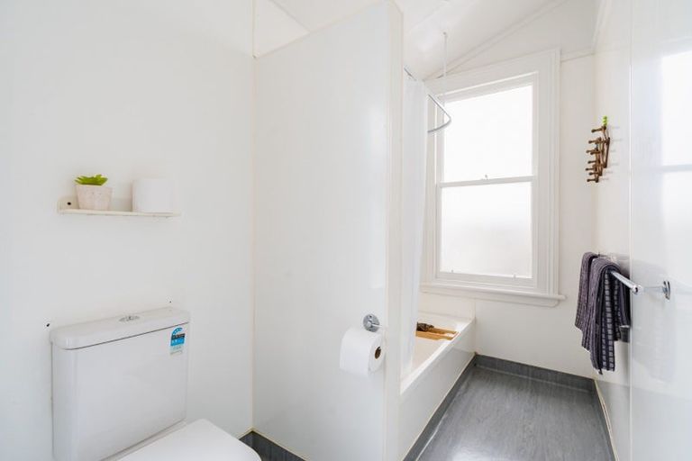 Photo of property in 18 Brown Street, Dunedin Central, Dunedin, 9016