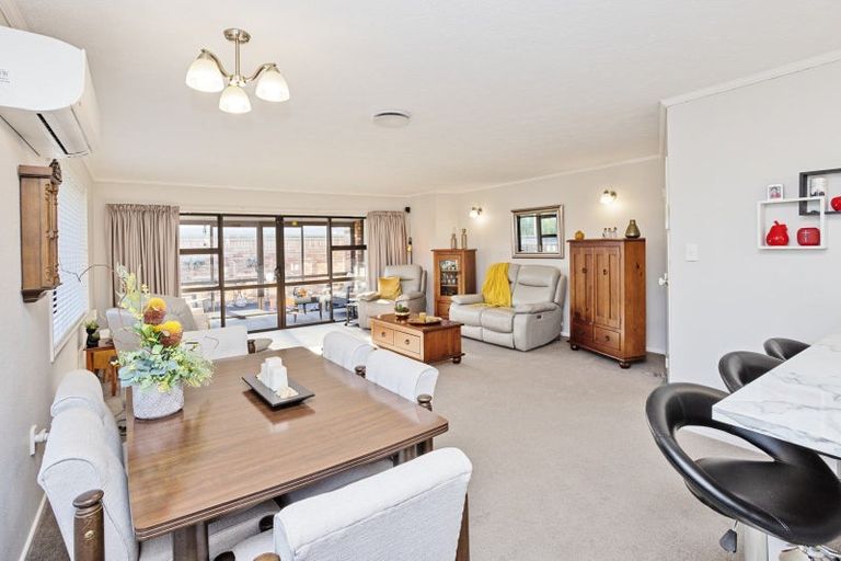 Photo of property in 44 Newcastle Street, Windsor, Invercargill, 9810