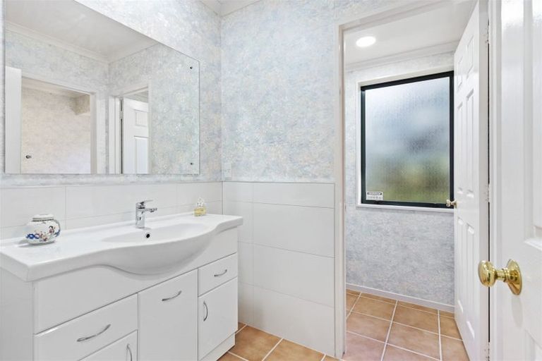 Photo of property in 338 Waterways Parade, Pauanui, Hikuai, 3579