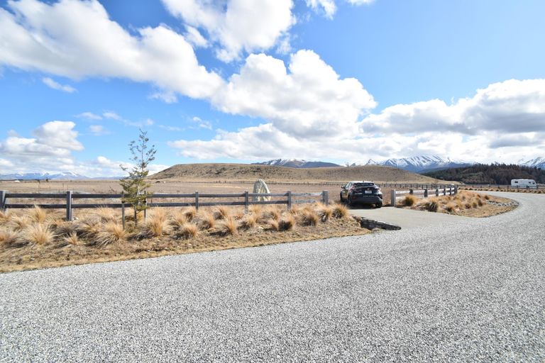 Photo of property in 2 Cameron Place, Ben Ohau, Twizel, 7999
