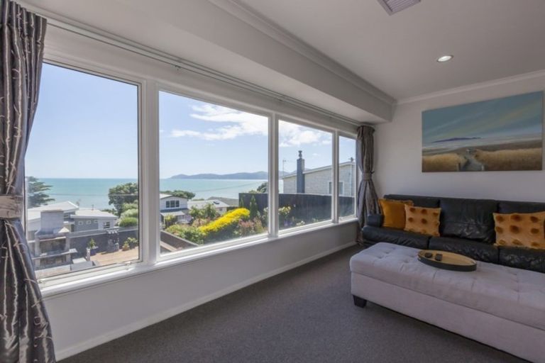 Photo of property in 14 Rosetta Road, Raumati South, Paraparaumu, 5032