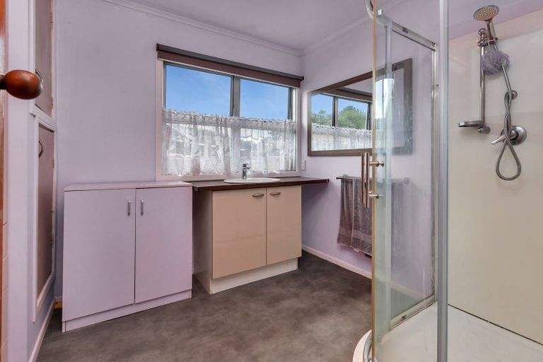 Photo of property in 16 Deveron Street, Regent, Whangarei, 0112