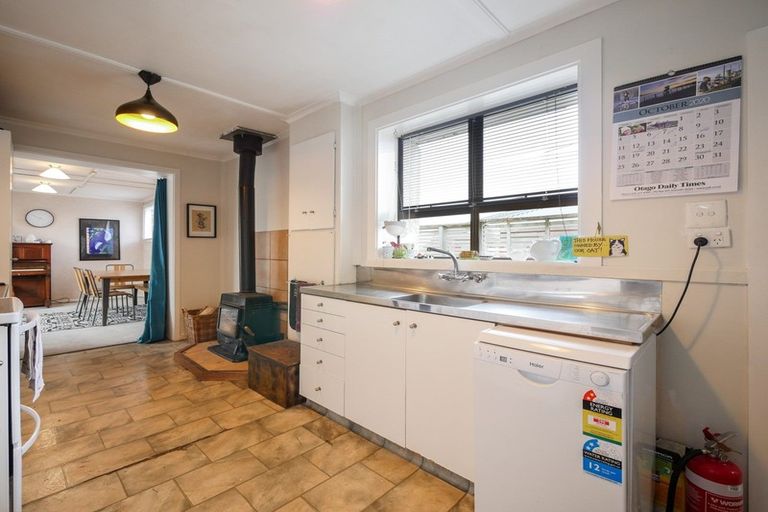 Photo of property in 124 Centennial Avenue, Helensburgh, Dunedin, 9010