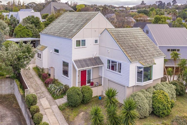 Photo of property in 16 Spurdle Street, Springvale, Whanganui, 4501