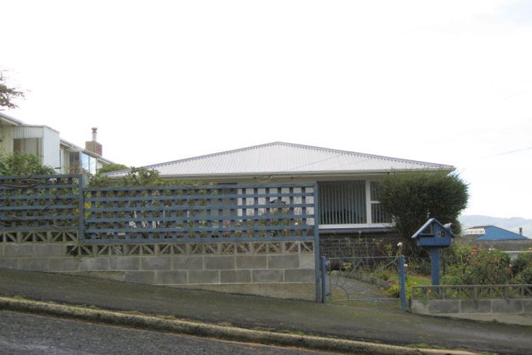 Photo of property in 81 Isadore Road, Saint Clair, Dunedin, 9012