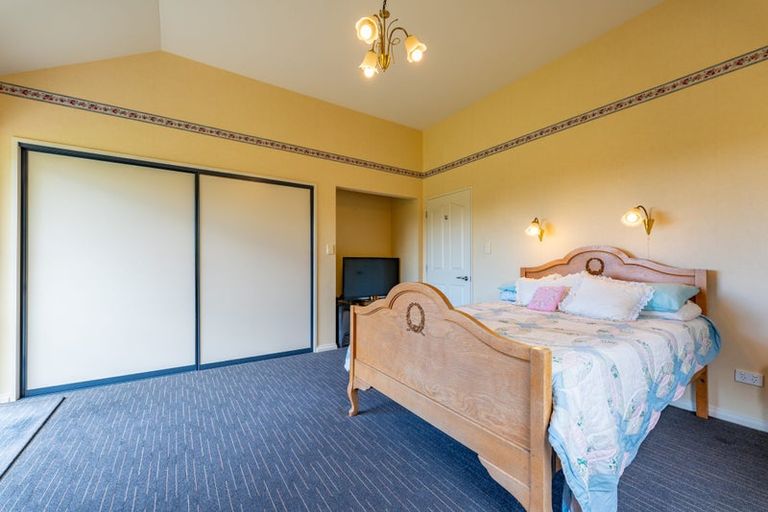 Photo of property in 134 Kemp Road, Hillgrove, Moeraki, 9482