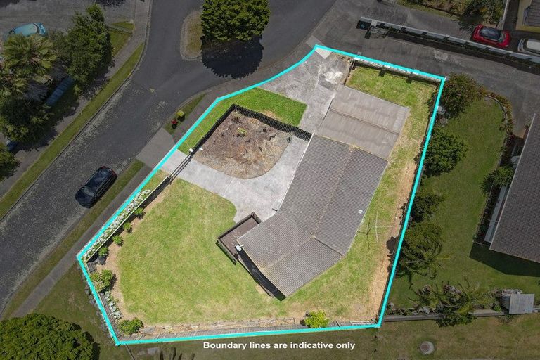 Photo of property in 1 Aria Place, Clover Park, Auckland, 2023