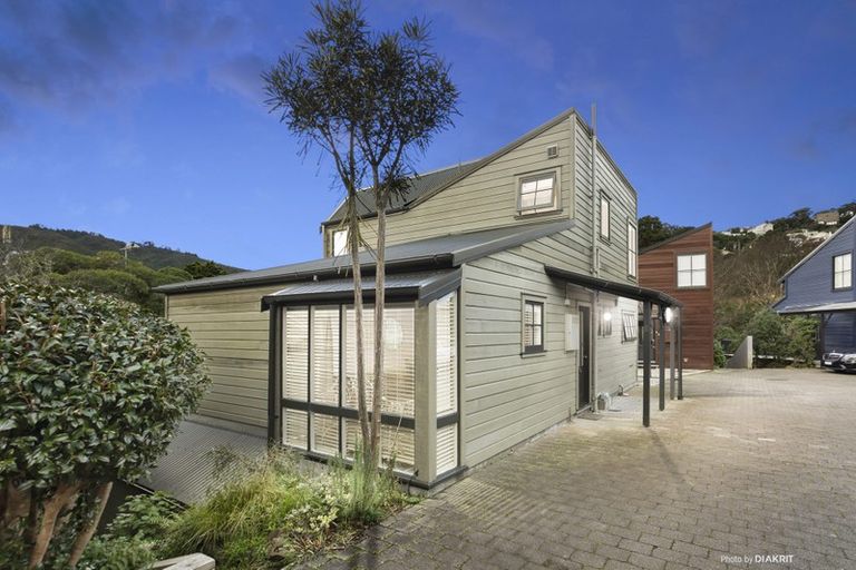 Photo of property in 11 Waikowhai Street, Ngaio, Wellington, 6035