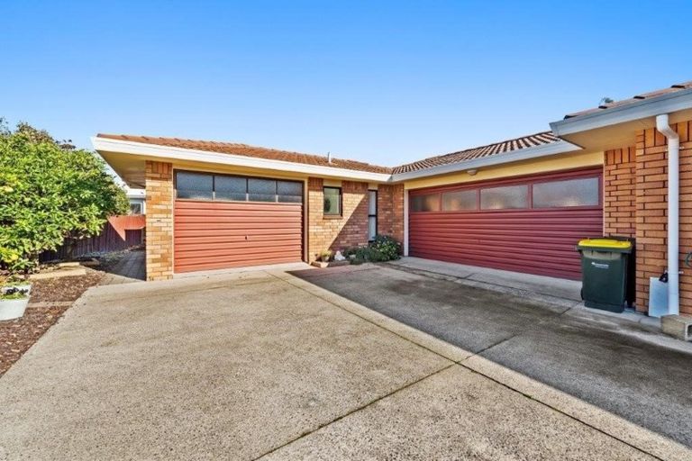 Photo of property in 11 Marwood Place, Mount Maunganui, 3116