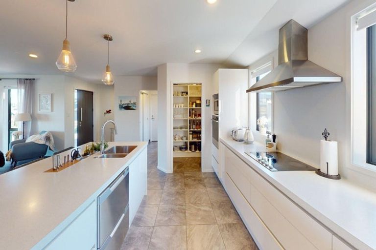 Photo of property in 24 Macdonald Heights, Feilding, 4702