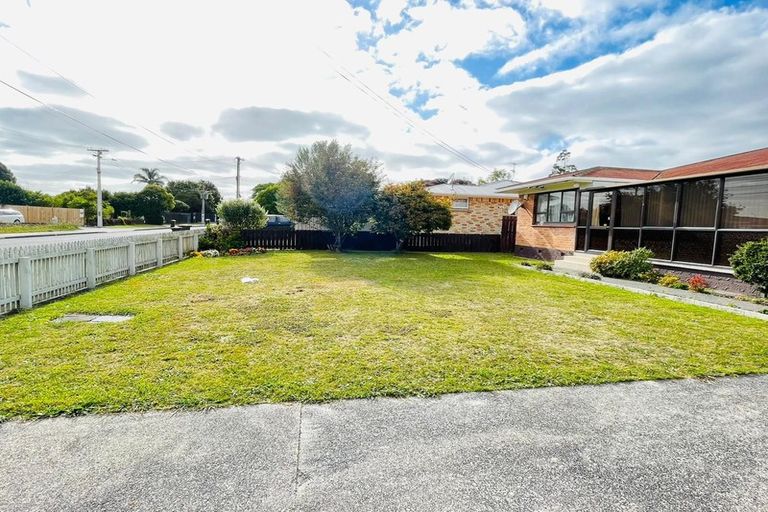 Photo of property in 27 Fernaig Street, Papakura, 2110