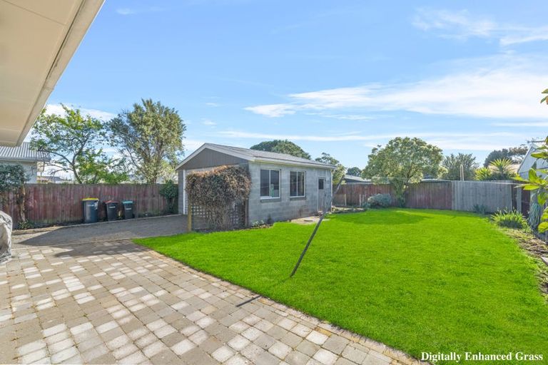 Photo of property in 4 Royalist Avenue, North New Brighton, Christchurch, 8083