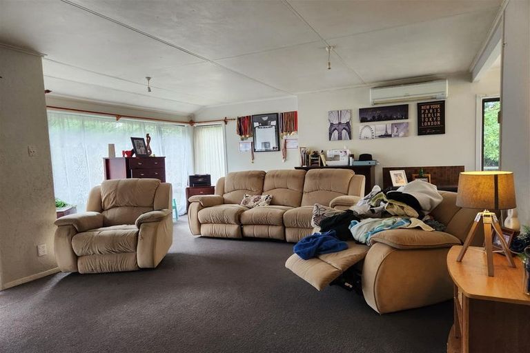 Photo of property in 1 Snell Drive, Chartwell, Hamilton, 3210