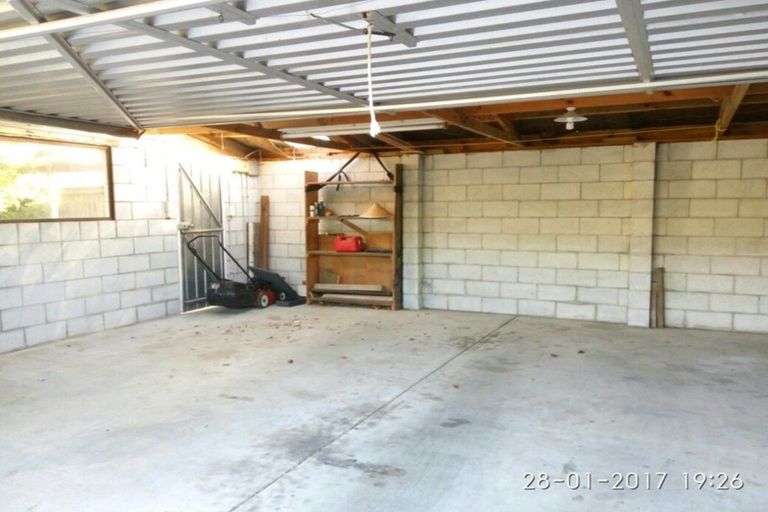 Photo of property in 149 Avonhead Road, Avonhead, Christchurch, 8042