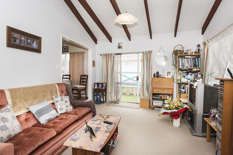 Photo of property in 1 Elsdon Best Street, Riverdale, Gisborne, 4010