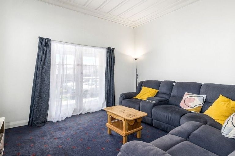 Photo of property in 61 Wesley Street, South Dunedin, Dunedin, 9012