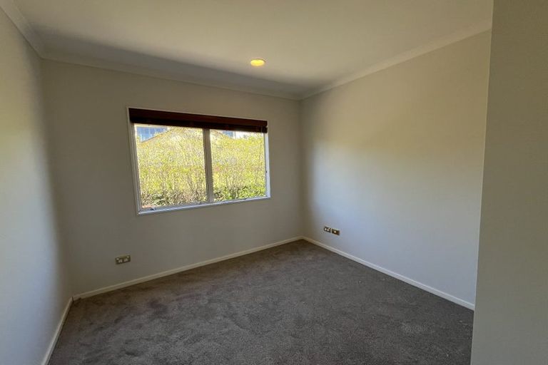 Photo of property in 28 Ardagh Place, Dannemora, Auckland, 2016