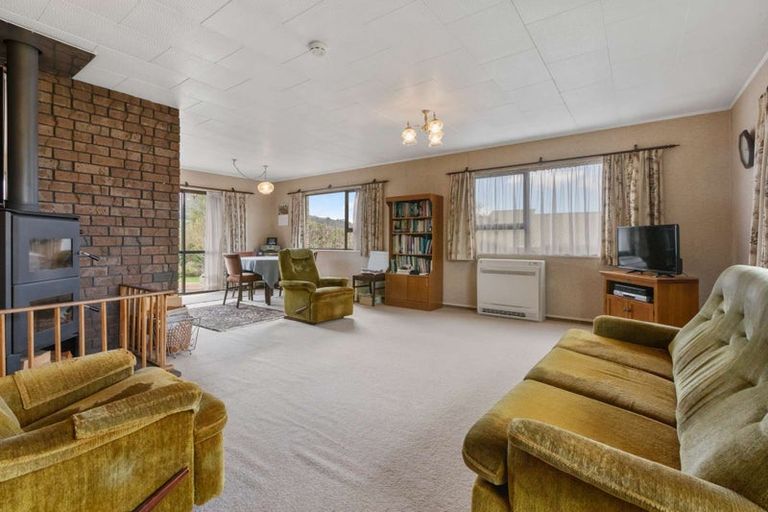 Photo of property in 10 Hodgkins Street, Pukehangi, Rotorua, 3015