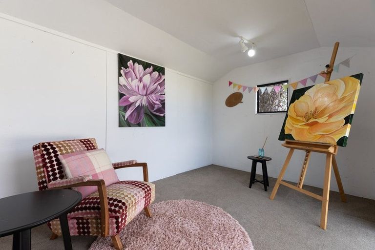 Photo of property in 10 Harvest Court, Paraparaumu, 5032