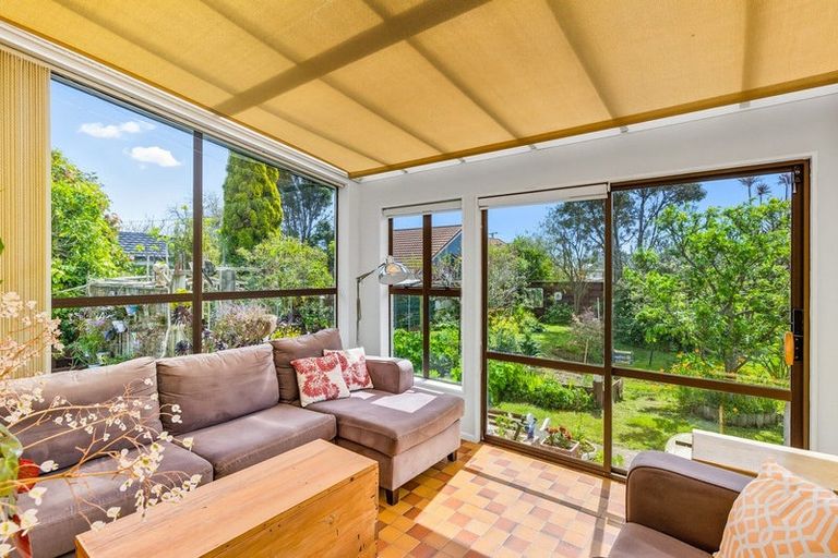 Photo of property in 51 Ngaio Road, Waikanae, 5036