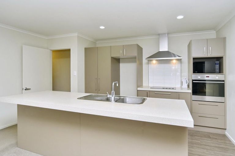 Photo of property in 6 Shilton Lane, Pegasus, 7612