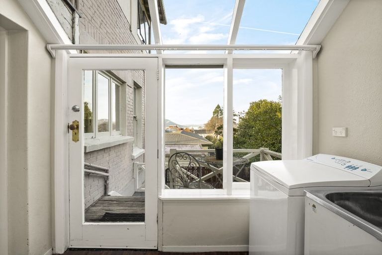 Photo of property in 81 Manor Place, Dunedin Central, Dunedin, 9016