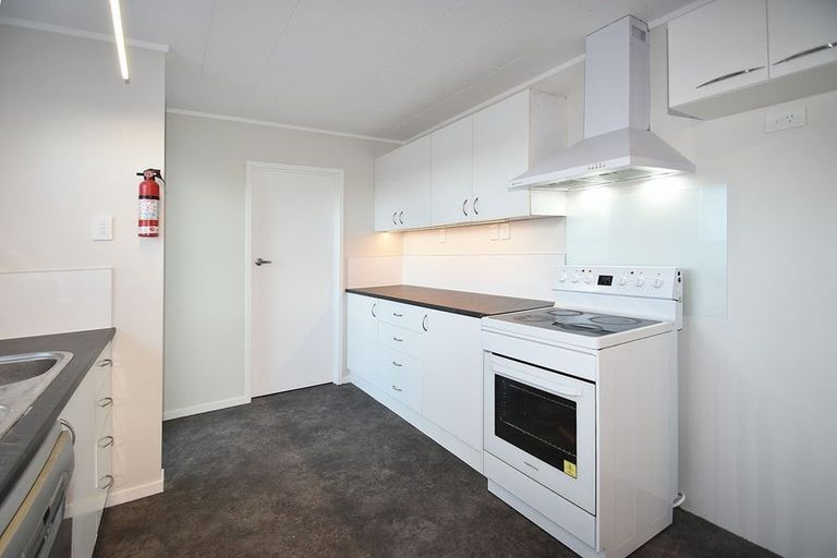 Photo of property in 27 Wallace Road, Ranui, Auckland, 0612
