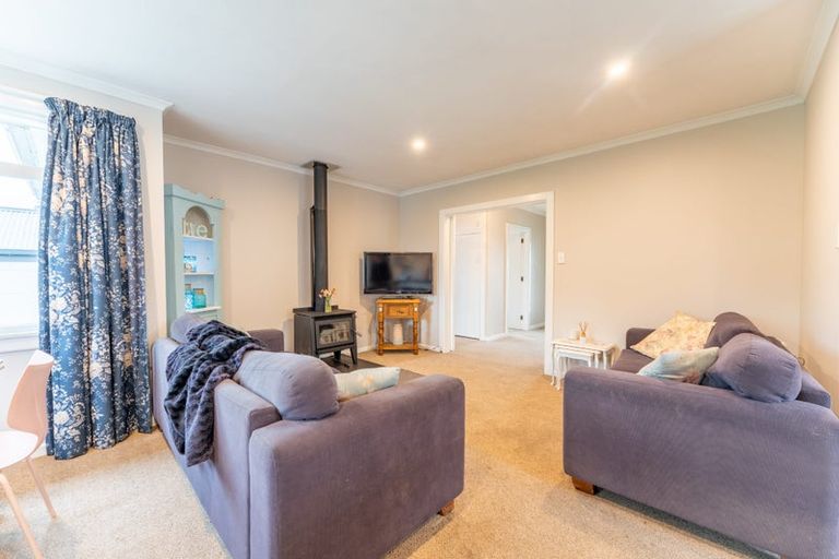 Photo of property in 32 Hislop Street, Geraldine, 7930