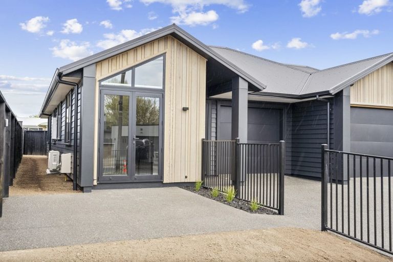 Photo of property in 1/17 Tudor Crescent, Chedworth, Hamilton, 3210