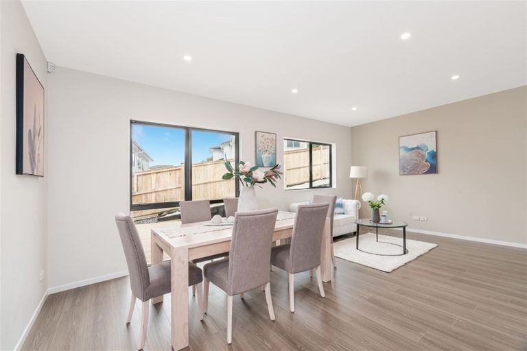 Photo of property in 23 Cirrus Way, Ranui, Auckland, 0612