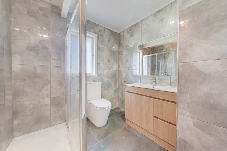 Photo of property in 1/27 Christmas Road, Manurewa, Auckland, 2102