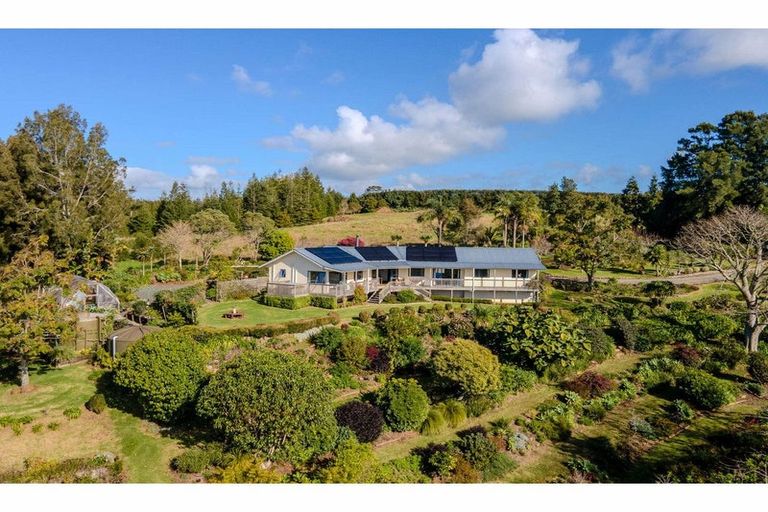 Photo of property in 537 Kerikeri Road, Kerikeri, 0293