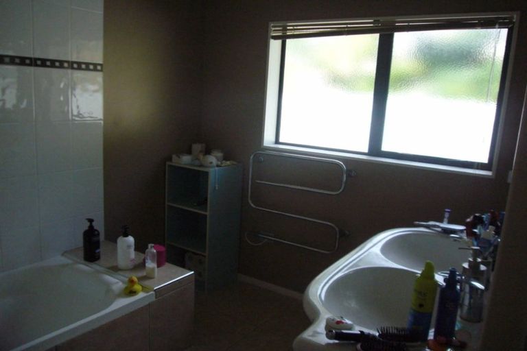 Photo of property in 49 Keepa Close, Papamoa Beach, Papamoa, 3118